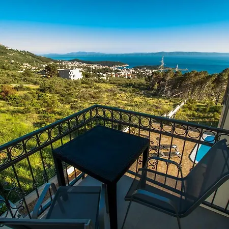 アパート Matanovi Dvori *