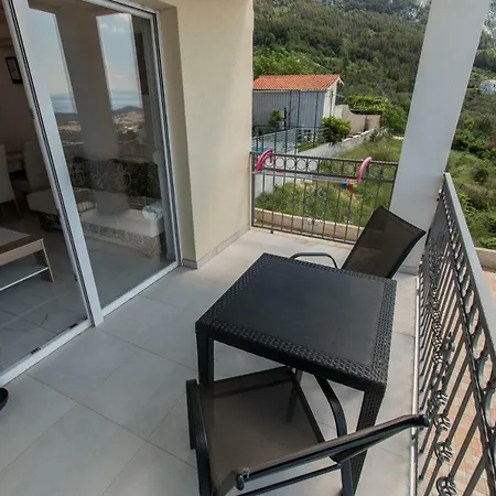 Apartment Matanovi Dvori Makarska