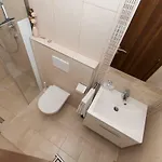 Matanovi Dvori 아파트 *